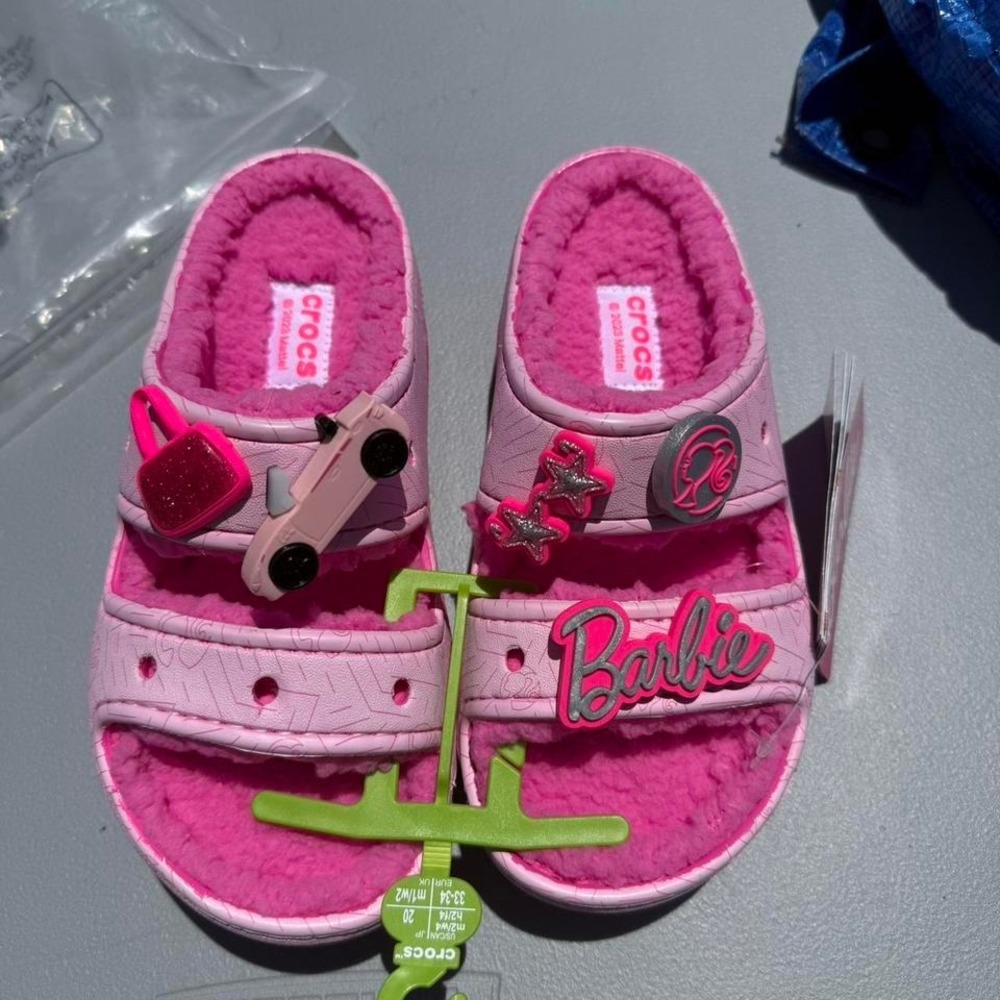 crocs x barbie cozy pink sandals slides electric pink charms rare womens size 4